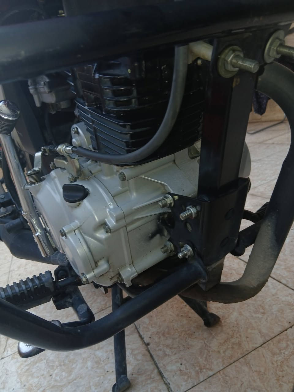 السلام عليكم دراجه بوكسر جبلي موديل 2023 رقم سنويه بغداد انجليزي دراجه مكفولهه كفاله عامه بدل فقط دشبول لان جاما انكسرت وبدلته مشيها 22, الف مكاني تقاطع درويش  ما متواجد على الفيس رقمي الاتصال او الواتساب ***********
ما ابيع بالاقساط وفقط ابيع ما اراوس فقط ابيع نقد
