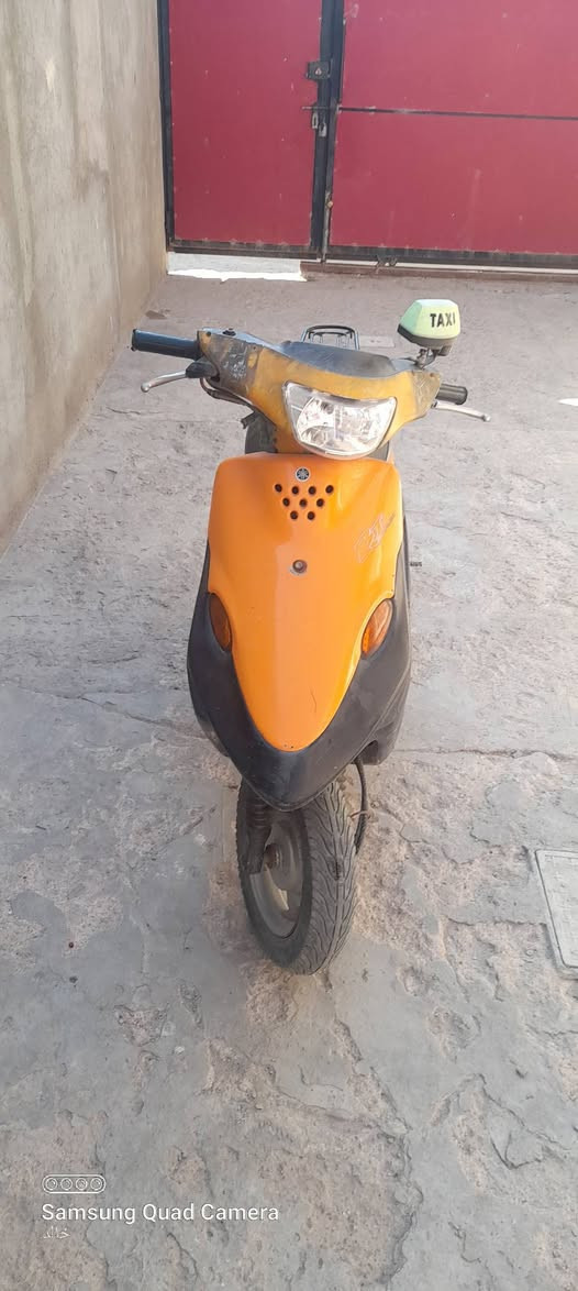 دراجه نظيفه ومرتبه اشاير شغاله محرك مامجفت بلادي دكت هندر لا تبخير ولا تنقيص وبسعر ٣٢٥الف *********** اتصل وبيك خير ودلل العنوان ابو الخصيب البهادريه
