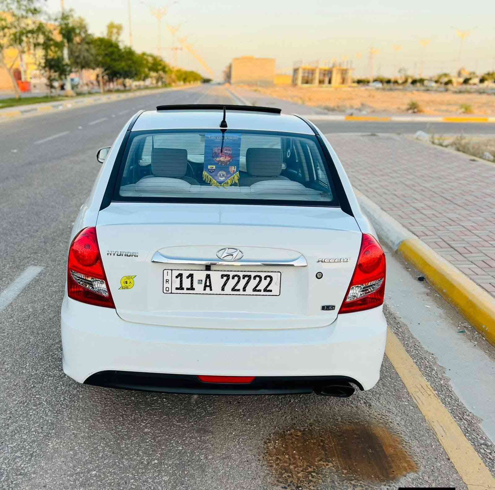 سلام عليكم اكسنت موديل 2011 السياره خليجيه كفالة عامه من كلشي عد قطعتين صبغ جاملغ وبنيد السياره فول مواصفات فتحه وأشاير بلمري تبريد ثلج مكينه مكفوله تخم تايرات جدد السياراه داخل بيجي مكينه 1600 دوش انسه دوانز السياره كارتون تحكمات حساسات السعر 90 وبيه مجال العنوان بابل مسيب ***********
