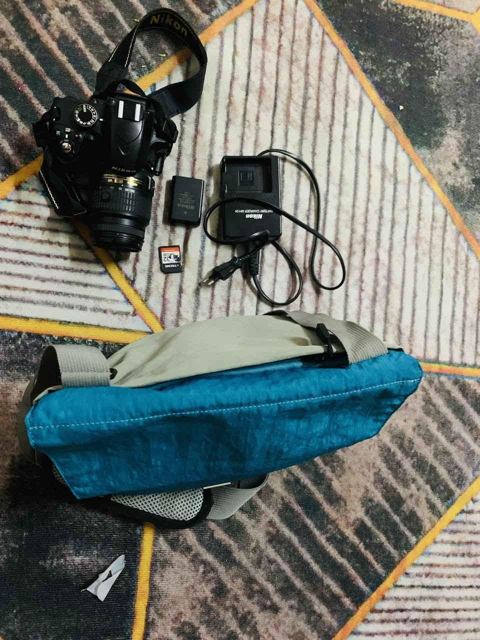 السلام عليكم 
نيكون d3200 للبيع 
نضافة 90‎%‎
بطارية وحدة 
رام 32gb 
مع جنطتها 
سعر 240الف و بيها مجال او مراوس بموبايل 
للاستفسار اكثر مراسلة خاص


**إذا كنت صاحب هذا الإعلان وتريد حذفه لأي سبب، رجاءا أرسل رسالة إلى الدعم الفني**