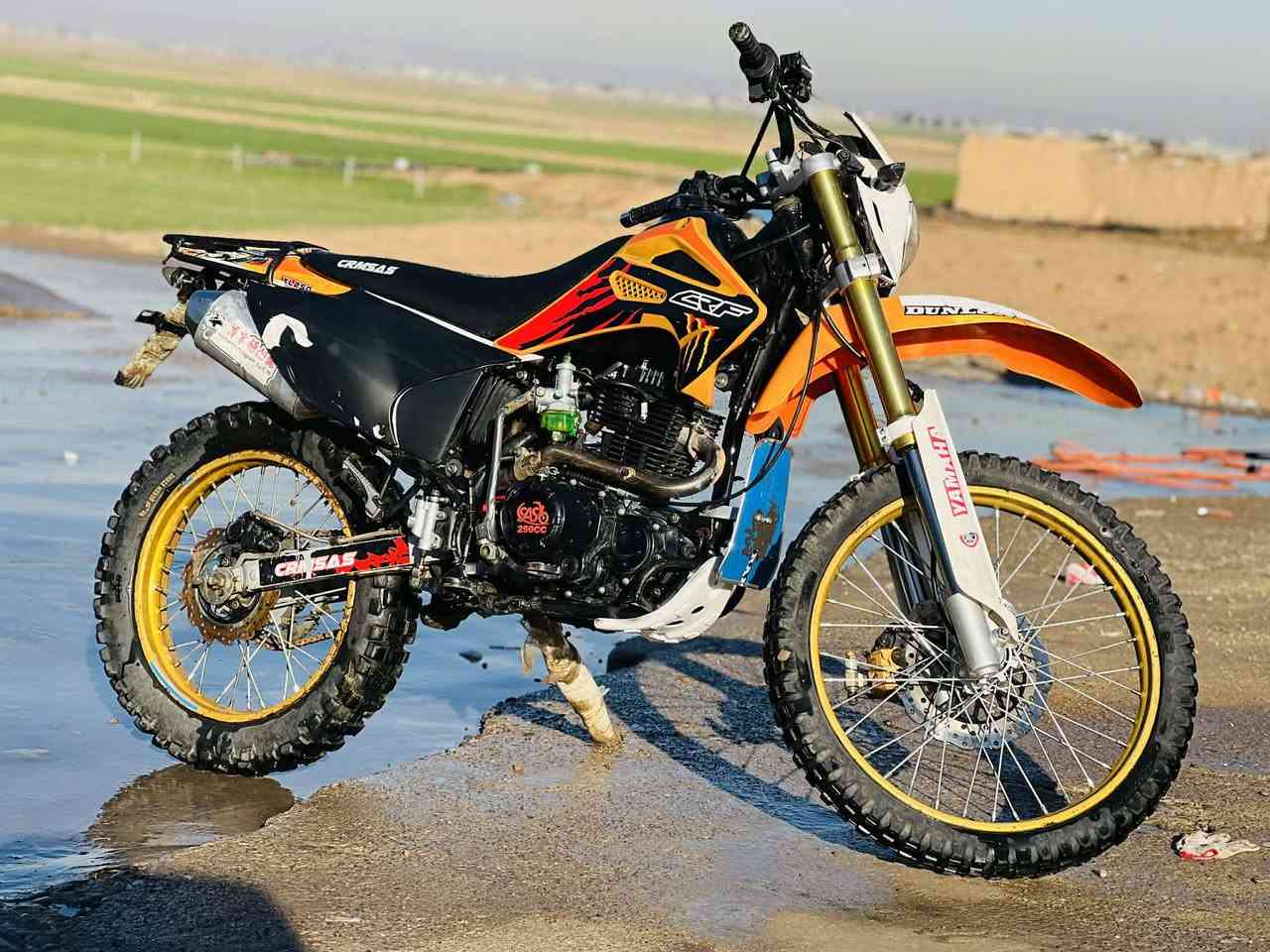 السلام عليكم.ماطور للبيع .محرك كبس منفيس السعر 900بي مجال للأستفسار أكثر اتصل عل  هاذه الرقم *********** ال مو شراي لا يخبصني
