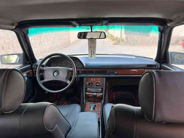 السلام عليكم
مارسدس 300SE
موديل 1986
للبيع 
رقم بغداد تحويل ثاني يوم 
السياره مصبوغه عام
مكينه وكير بلادي 
بابل مشروع المسيب 
لاستفسار على هذا الرقم ***********
