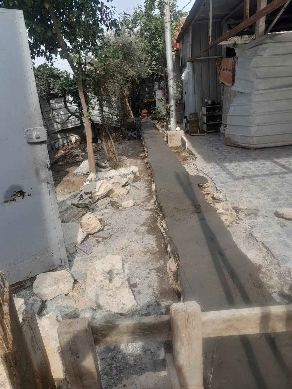 السلام عليكم بناء حجر حجر وعمل الاستفسار الاتصال ***********
