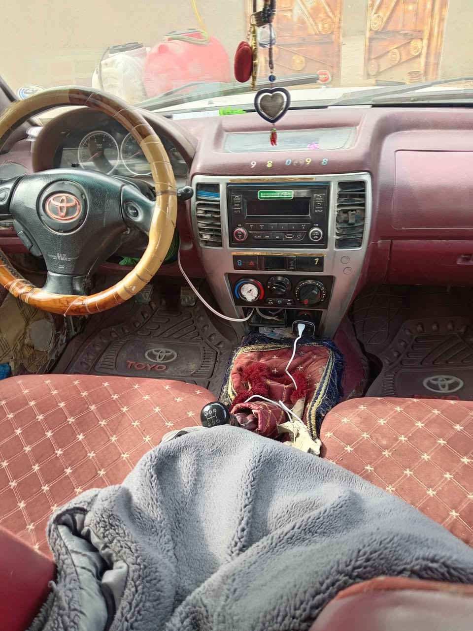 سلام عليكم  بيكم صيني اسكاي 2012
كفاله كير مكينه  حداديه تايرات كهربايات كله شغاله  

خياس ما بيه 

سياره أحلى من صوره 

مكان ناصريه قضاء الصلاح  سعر 50 وبيه مجال 

سنويه لحد 27 رقم مثنى

***********
