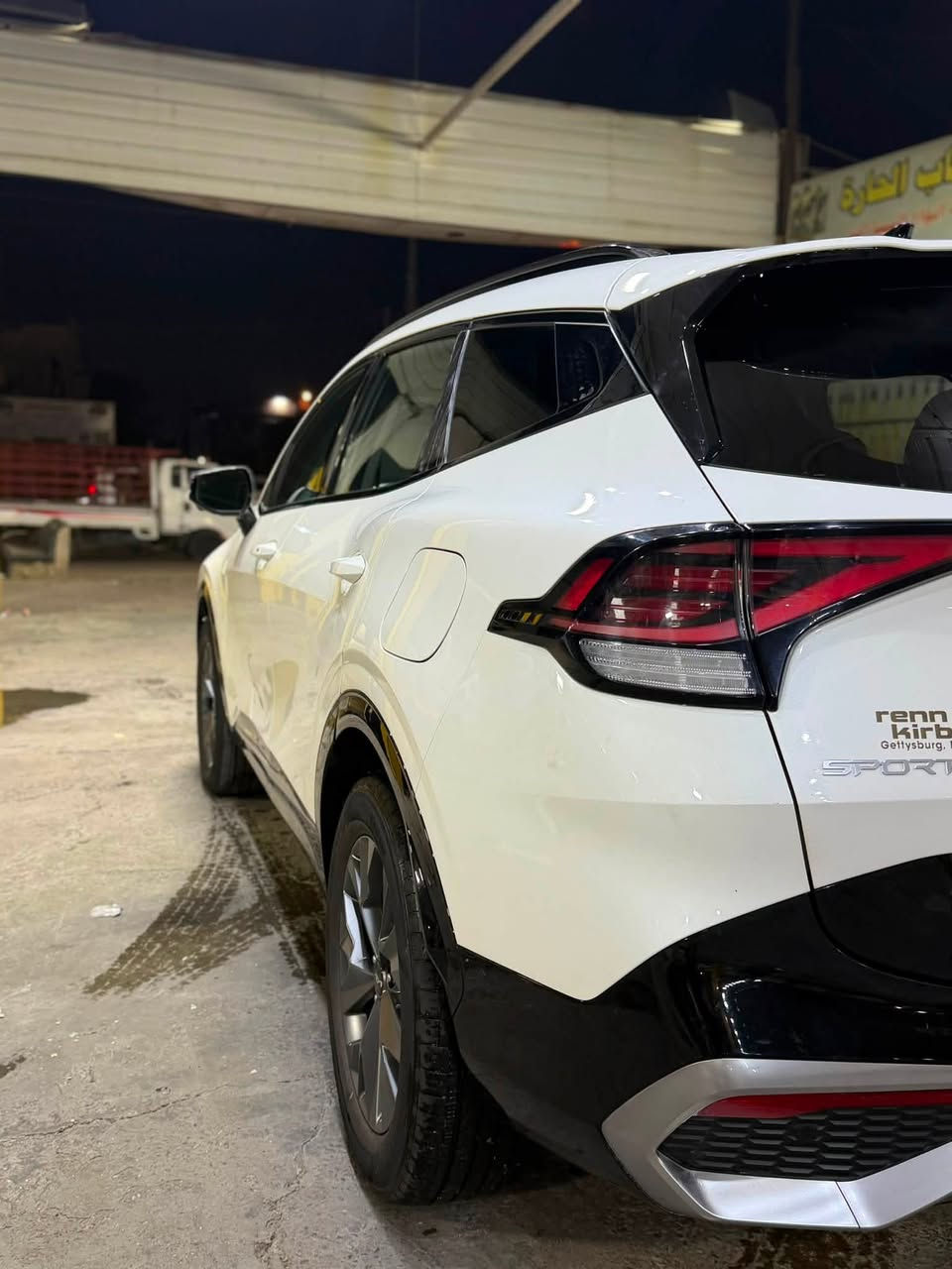 🚗 كيا سبورتج 2025 فئة EX (للبيع) 🚗
السلام عليكم أخوان.. للبيع فقط (ما أراوس)
السيارة كيا سبورتج موديل 2025، فئة EX [خليجي ضمان الدولية / أو وارد أمريكي]، بحالة الوكالة وجديدة بمعنى الكلمة.
📌 تفاصيل السيارة:
• الممشى: 17000 ألف كم فقط.
والسنوية جديدة وجاهزة للتحويل مباشرة.
🌟 أبرز المواصفات (فئة EX):
• شاشة رئيسية كبيرة قياس 12.3 بوصة تدعم Apple CarPlay و Android Auto.
• بصمة تشغيل وبصمة أبواب مع ميزة التشغيل عن بعد.
• سقف بانوراما بالكامل.
• مقعد السائق كهربائي مع دعم للظهر.
• حساسات أمامية وخلفية مع كاميرا دوارة عالية الدقة.
• شحن لاسلكي للهاتف + منافذ Type-C خلفية.
• أنظمة أمان متطورة: رادار جانبي، مانع انزلاق، ونظام تحديد المسار.
• تبريد قطعتين ثلاجة.
🛡️ حالة البدن والكفالة:
• السيارة جاهزة بالكامل من كافة النواحي، 
💰 السعر والاتصال:
• السعر المطلـوب:245 $ (وبيها مجال بسيط للشراي الطيب).
• مكان السيارة : بغداد
• للاستفسار والاتصال:***********
(الرجاء الشراي يتصل، والي يريد يكسر بالحلال لا يعلق. السيارة جديدة وتستاهل وبيها ضربه بل باب مال سايق موضحة عدكم بل صورة وترا السيارة اعلى فئة فئة ال EX وارد امريكي اليريد رقم شاصي يدزلي ويدلل ماعندي صور الحادث )
