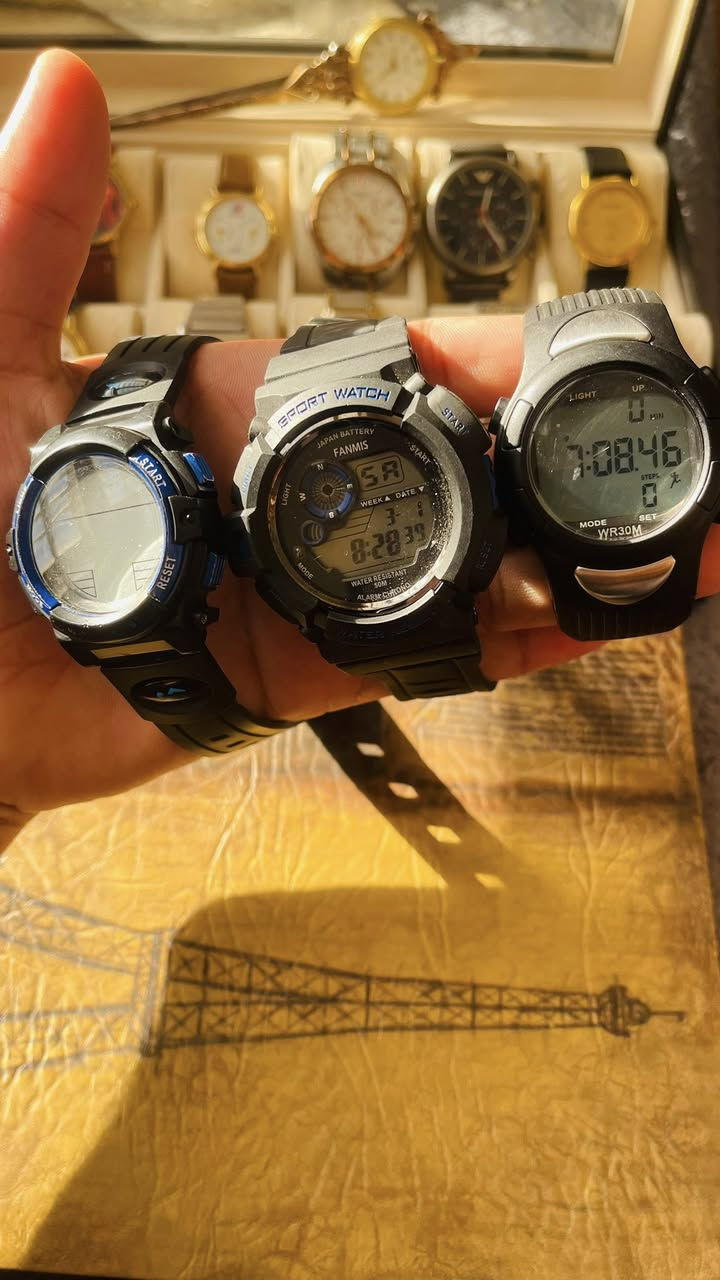 شلعه ساعات الكتروني العدد 11 ساعه 
السعر 60 ويه توصيل


**إذا كنت صاحب هذا الإعلان وتريد حذفه لأي سبب، رجاءا أرسل رسالة إلى الدعم الفني**