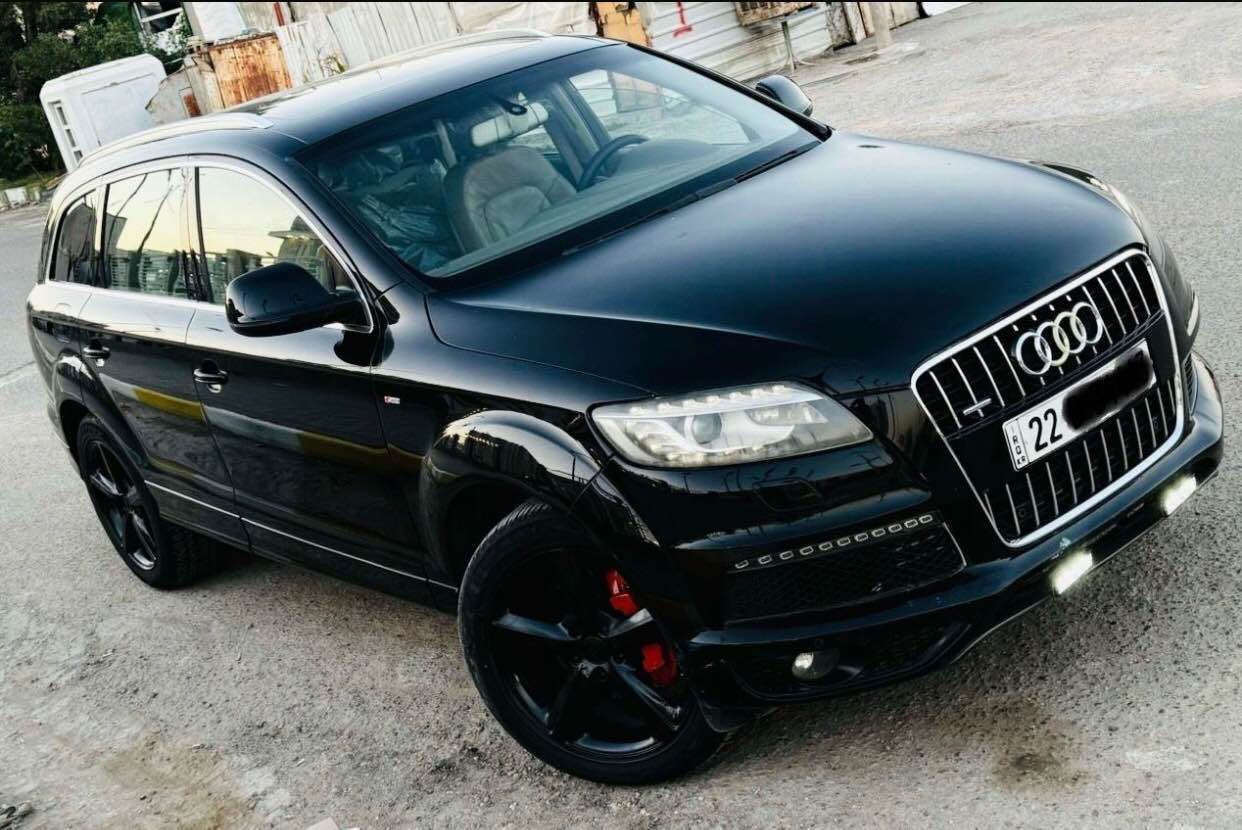 سلام عليكم رمضان كريم 
مراوس فقط 
اودي Q7 
موديل 2013 خليجية 
بيه صبغ 3 قطع 
فول مواصفات واحد ع واحد 
محرك 3000 سوبر 
ماشية 242 الف كيلو متر 
محرك كير اكسل حدادة صدر كله مكفول رقم اربيل جديد 
سعره 150 
الاتصال هذه رقمي واتساب 
*********** بغداد, العراق
