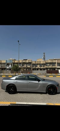 لبيع سياره جارجر      RT V8 5700 موديل 2016 صدرها نضيف بنسبه 50‎%‎ ومو...