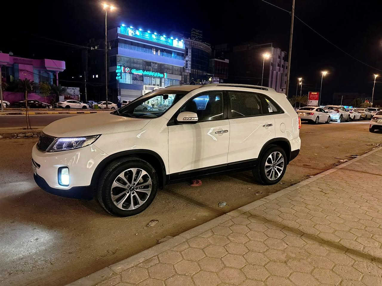 سلام عليكم سورنتوا للبيع 2014 فول مواصفات بصمه كشنات كهرباء لد أمامي خلفي ٣ قطع تبريد رقم أربيل دولي سنويه وهزه جديد السياره مكفوله حساسات خلفيه أمامي مري شفط تحكمات استيرن نضام ايكو وسبورت وعادي سياره مكينه 4 سلندر السعر 168 وبيها مجال للشراي مكان السياره نجف الاستفسار الاتصال على الرقم ***********
