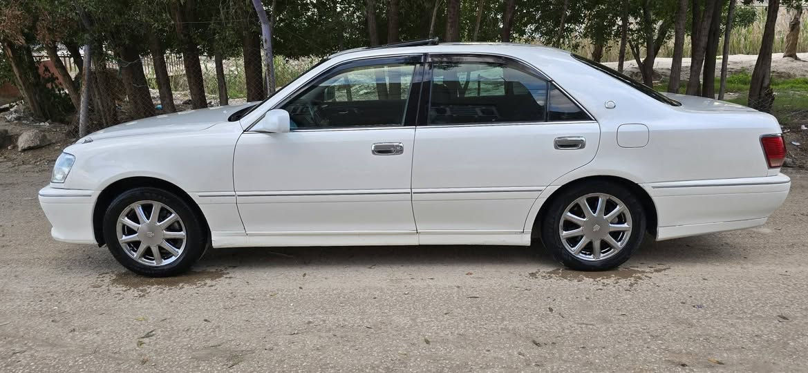 لليدور جديييييد وشحم
لليدور طك كارتون
صدفي وفتحه وفوووول نظافه
السياره كصة قماره فقط
السياره تحويرت نجف فوك وجوه دشبول عارف العيساوي
السياره متعوب عليها كلش وجاهزه مجهزه على اخر حبايه وكلشي بيها راجع شركه.... شرط اترايك زيرووو
3دكم فتحه ديفور الچبير
 برده خلفيه
 كشنات جلد وكهرباء 
دمام خلفي
ستيرن كهرباء وبعد بيها اهواي مواصفات
واليعرف قيمة هيج سياره باالعافيه عليه 
مكان السياره .. بابل
السعر 58
***********
