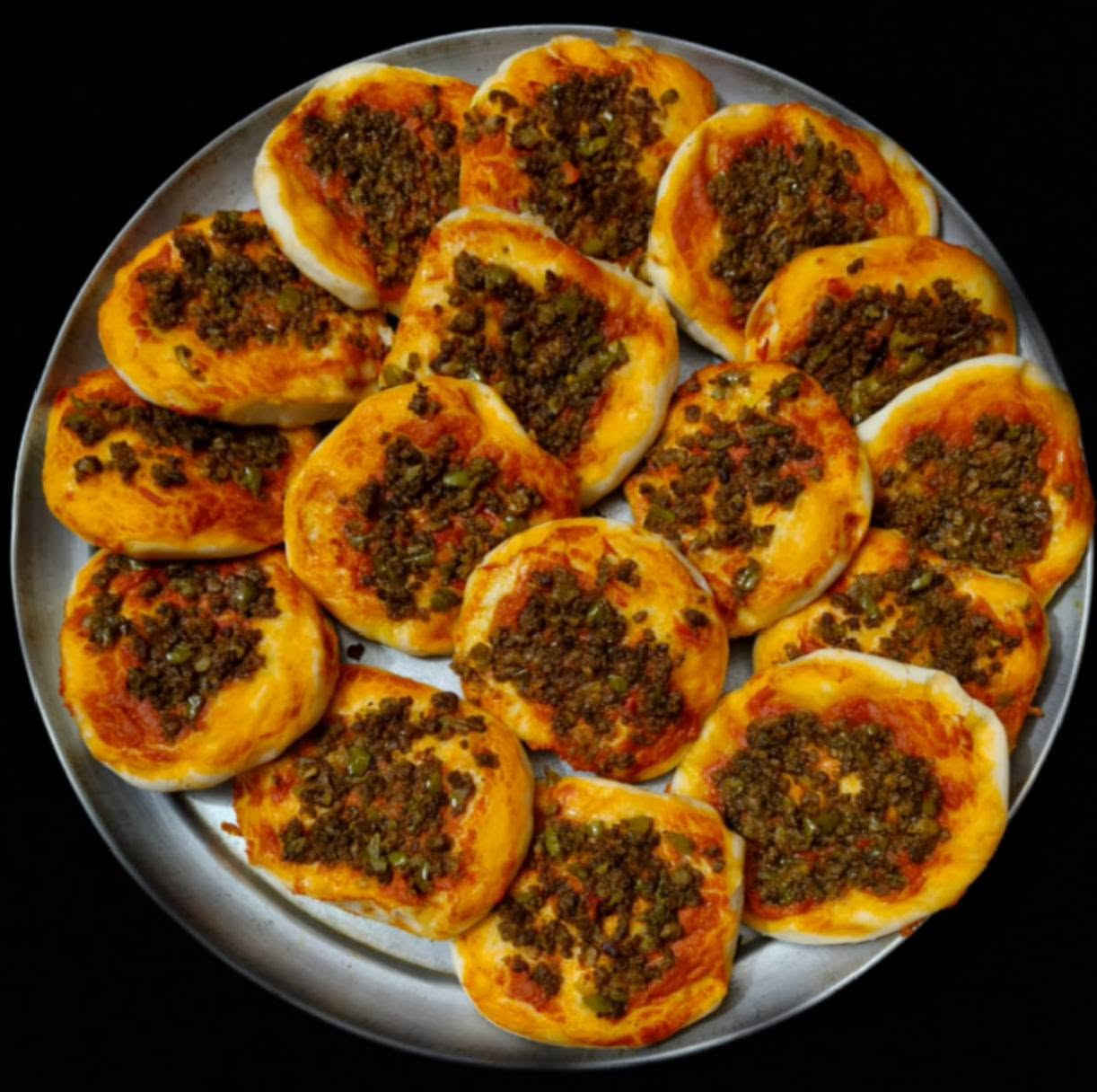 بغداد / جكوك 
الرقم : *********** واتساب
مستعدين لتجهيز جميع انواع التجهيزات الغذائية
