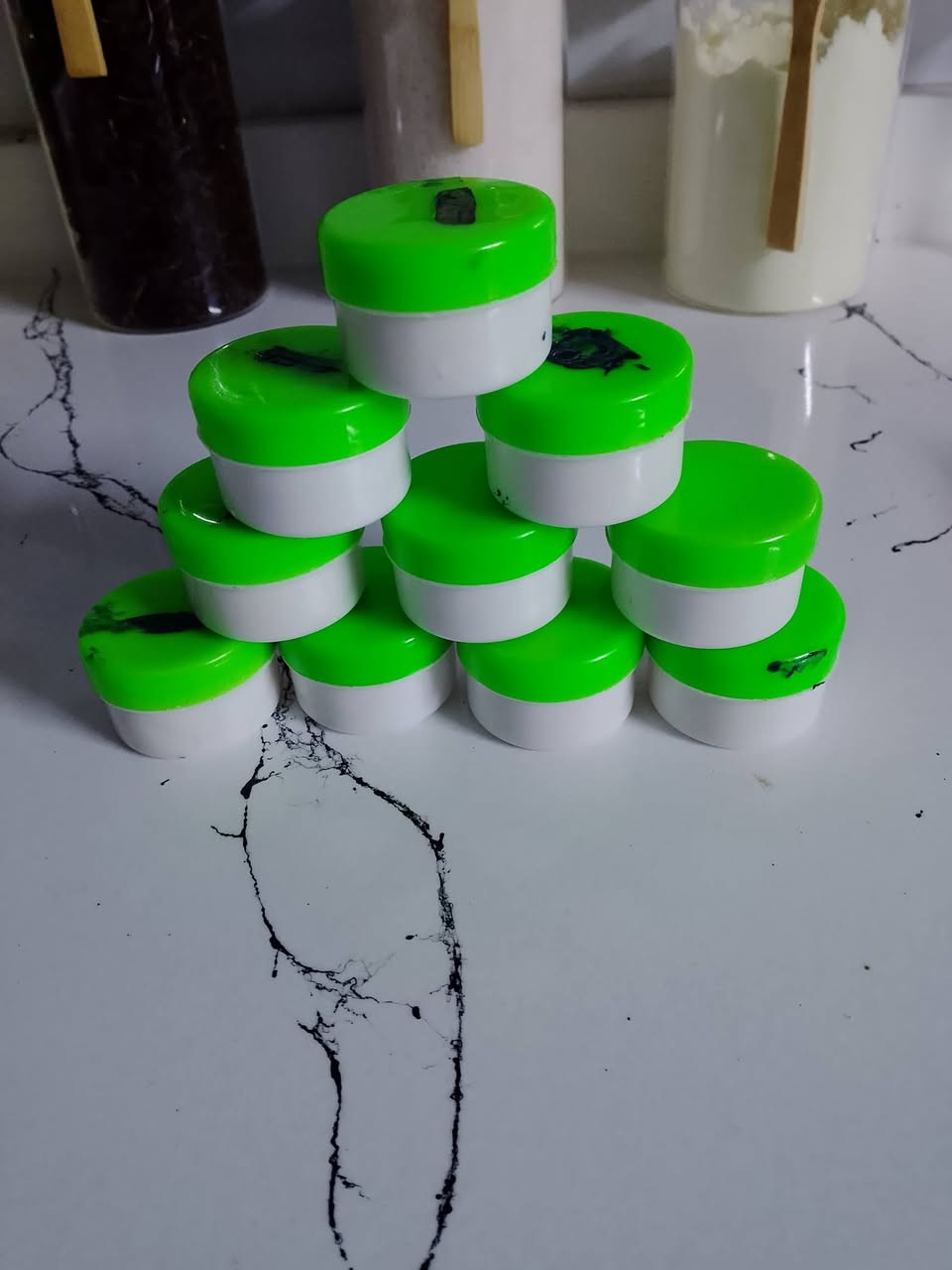 كل ماعليكم فقط إرسال عنوان ورقم الهاتف لتوصيل


**إذا كنت صاحب هذا الإعلان وتريد حذفه لأي سبب، رجاءا أرسل رسالة إلى الدعم الفني**