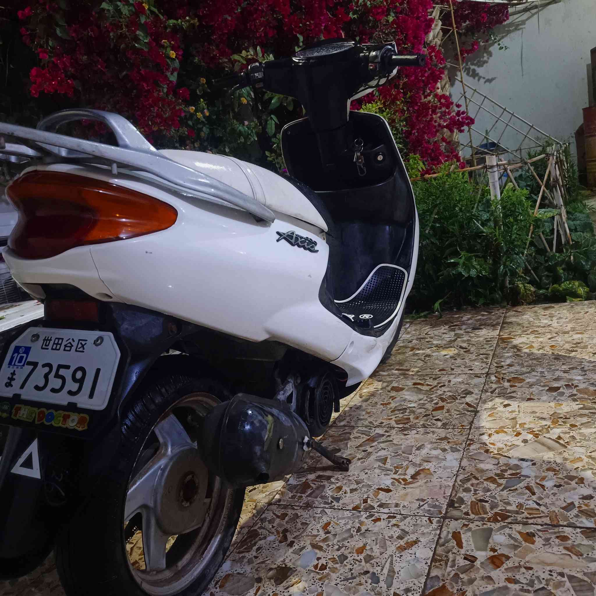 السلام عليكم دولفين للبيع
كهربائيات شغالة هندر سلف نكرة نهضه قويه دراجة نضيفه ماعوزهة شي سعر 350 قفل
***********
