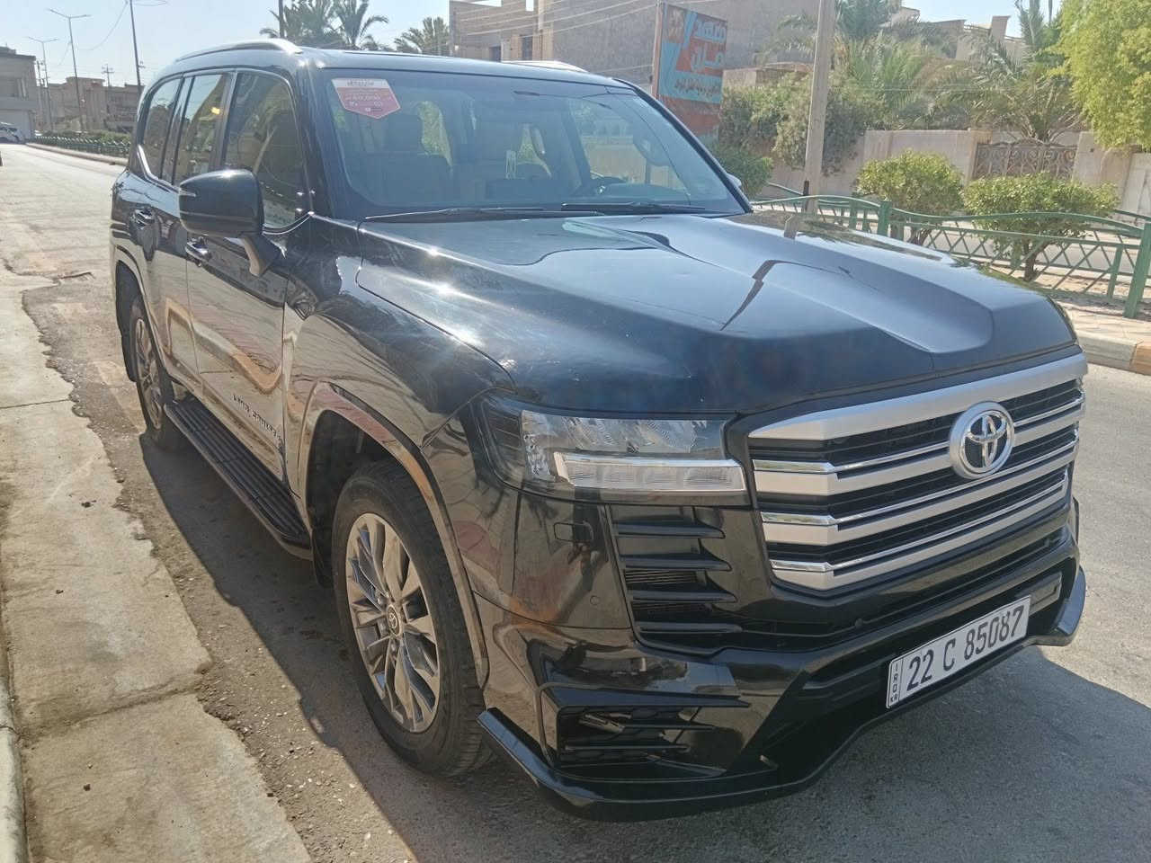 لبيع لاندكروز GXR توين تيربو ساز موديل 2023 سياره جديده ومكفوله كفاله عامه بيهة بارد قليل كد إصبع بحافه البنيد رقم اربيل باسمي السعر 650 لستفسار ***********
