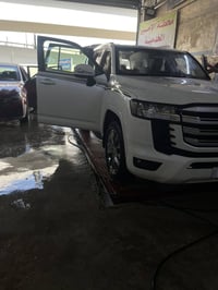 لاندكروز G.xR 2022 كفالة عامة رقم سليمانية  موصفات الGXR معروفة  وكالة...