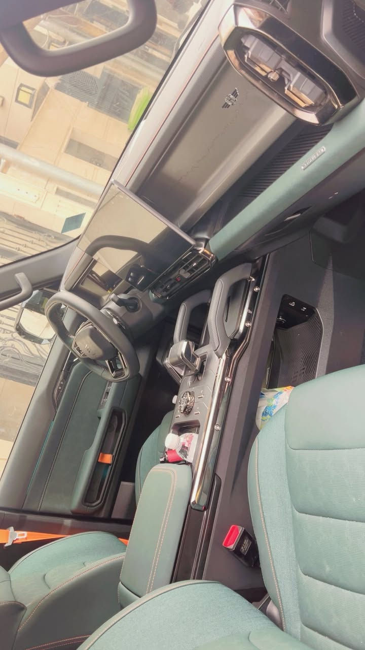 السلام عليكم جيتور 2026 فول مواصفات 1عله 1ماشيه 1500 صار شهرين من طلعت من الشركه رقم بغداد تحويل ثاني يوم 
مكاني بغداد حي الجامعه رقمي ***********
