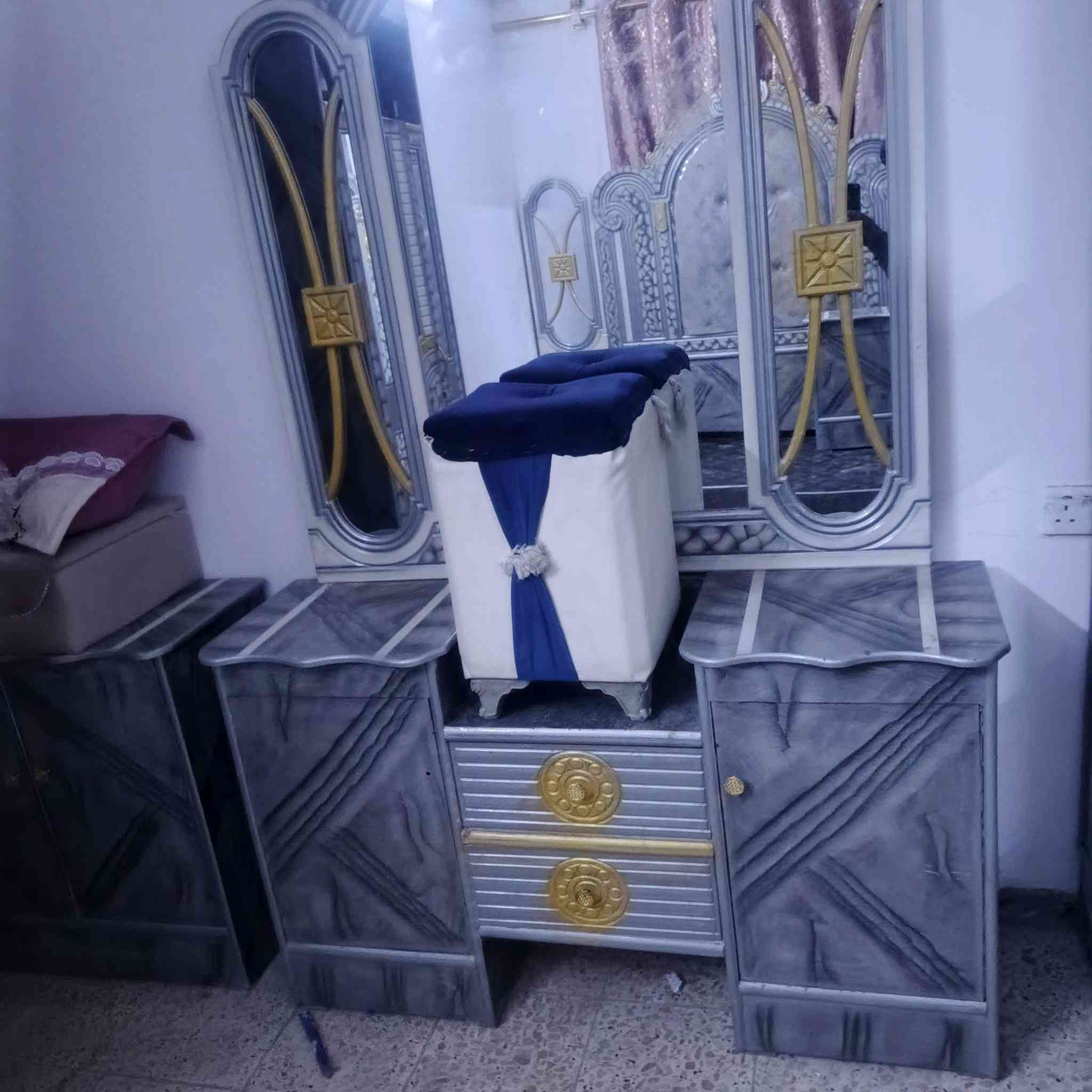 غرافه عراقيه تصميم تركي نضافه مثل ماموضح بل صور سعرها ٩٥٠ مكان بغداد العبيدي***********
