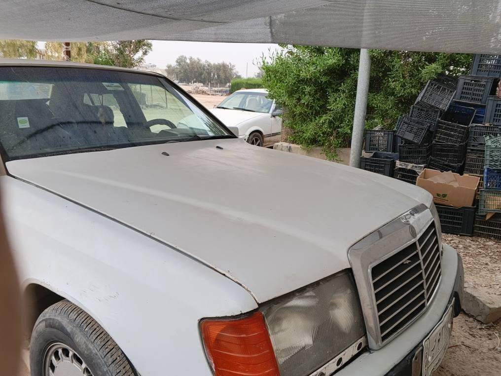 سلاو ي خو ا له هه مو لا يك مارسدس مو ديل ١٩٩٠ليدراوي نيه كاره باي هه مو گياني ايش ده كات قفل مه ركه ز ي ته بريد 🥶ساردو 🥵گه رم ره قه م كه ركو ك به شه رتي ته حو يل بيتاقه ي بانزيني هه يه جو ارتايه ي تازه گيرومه كينه ي به ته ي ٣هه زار ديلكو به شه رتي گيرو مه كينه تازه گاعيم بو كردوو ه سعري ٤٠گلاو مه عامله اگه رمو شته ريت له خز مه تام *********** كالار, السليمانية
