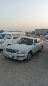 رقم واسط • بطاقة • مجال قليل