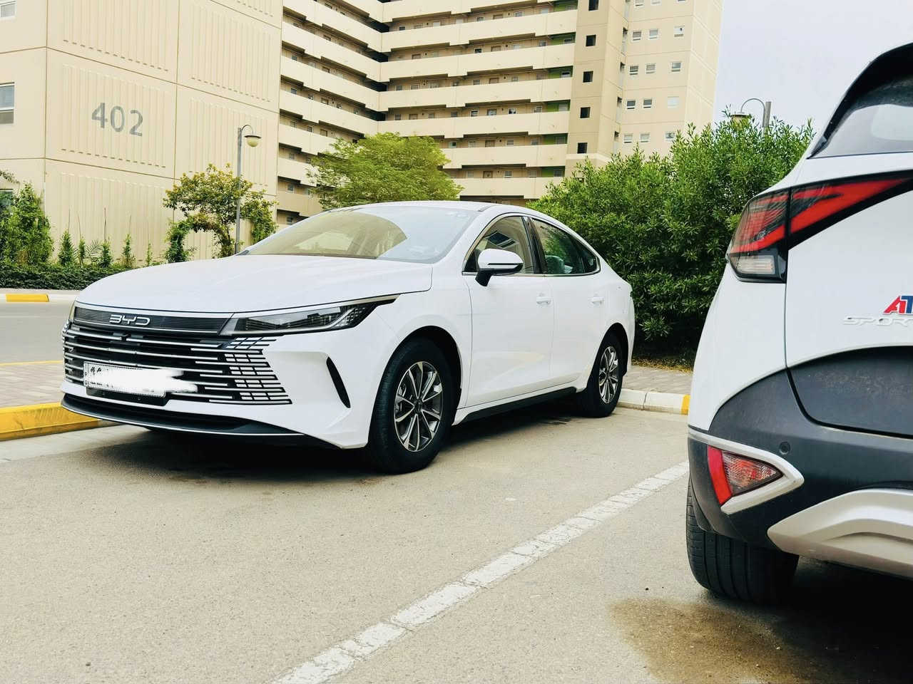 دستورير ٢٥ مكفوله من كلشي ….مكانها بسمايه …***********
السعر ١٢٠ ورقه ……ماشيه ٢٠٠٠
معروفه مواصفاتها الدستروي….
