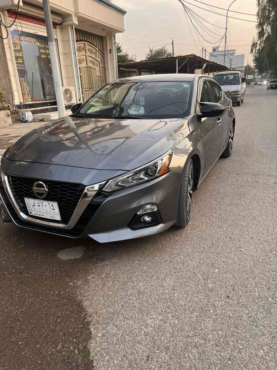 ***********
نيسان التيما 2022  وارد امريكي ضرر #@@@## واضح بل منشور تبديل   بنيد  وجاملغ  بدون دواخل لغد شاصي بدنه براكيت راديترات كله بلادي وضع شركه.فقط هذا الحادث باقي السياره مكفوله من الصبغ والتبديل والبارد نصبه احله من الصور .
محرك كير (دهن جديد مبدل )صدر تبريد كهربائيات كله بلادي اي عطل ماكو واي نقص ماكو بل سياره 
(( ابيع على الفحص وين تحب افحص 👍))
مرقمه بغداد تحويل موجود وبنفس ليوم .
محرك 2500
بصمه تشغيل وابواب وجنطه
تشغيل عن بعد ⚡️
رادار امامي (تحديد مسار .توقف داتي )
رادار خلفي ( تنبيه عند الرجوع ‼️)
رادارات جانبيه ( تحديد النقاط العمياء ⚠️)
شاشه كبيره 
كامره خلفيه 
حساسات خلفي
فول تحكمات ستيرن
كروز مثبت سرعه
لايت زينون عدسه بلادي
لايت Led نهاري
منافذ usp/ tip-c
4 دسكات/ Abs
السياره جاهزه وجديده جداً مابيه اي نقص 
سعر  160 بيه مجال اتصل ***********
