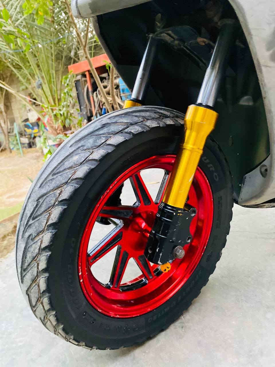 ماكس للبيع مكينه مجفت بعده سحك بستم وولفات  كلجات امامي وخلفي جدد قايش وبنز جديد  سلف وشخاطة وملف جدد سبايدر  صبغ شاصي جديد بيه مشكله بلشحن تكعد باتري وتطفة سعرها 275 وبيه مجال مكاني عزيزية***********
