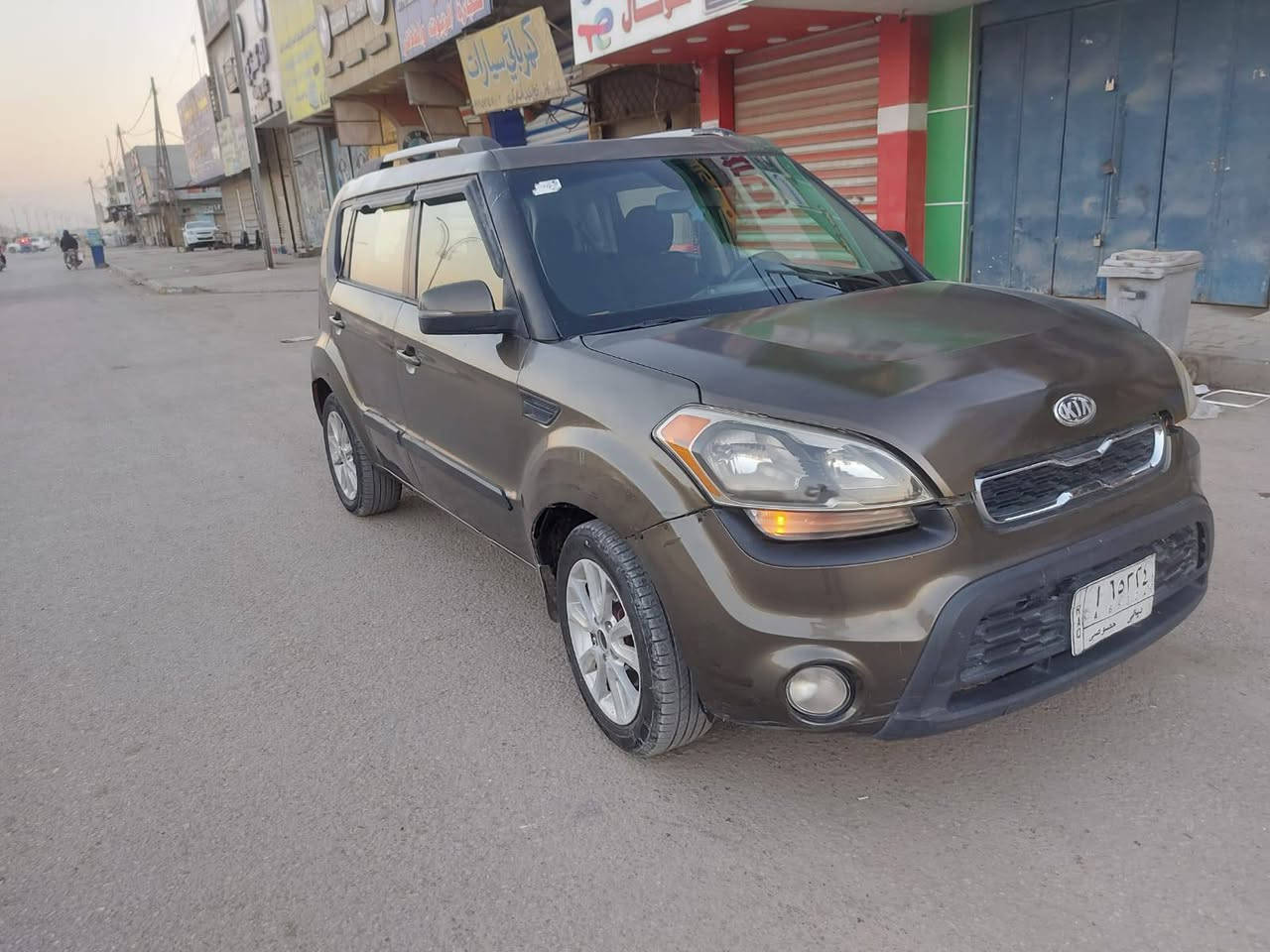 صول موديل ١٢  محرك ٢٠٠٠ دوش السعر77 سياره جاهزة من كلشي حادثه جاملغ خلفي بدون دواخل  بيه مكانات صبغ ابيع حزام مكاني بابل حله /***********
