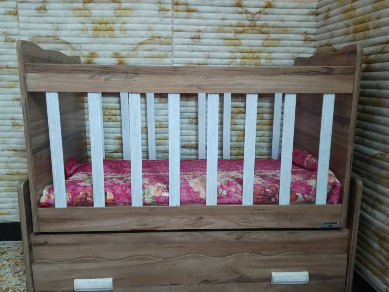 كاروك مال طفال جديد وسنك السعر خاص


**إذا كنت صاحب هذا الإعلان وتريد حذفه لأي سبب، رجاءا أرسل رسالة إلى الدعم الفني**