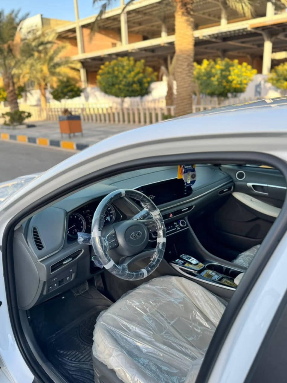 السلام عليكم
سوناتا للبيع فقط موديل 2023 وارد أمريكي حادثها بسيط صور الحادث موجوده  محرك 2500 رقم أربيل 
تحويل ثاني يوم تدفئه تبريد مكاني بغداد حي الجامعه  
السعر 185 وبيها مجال بسيط هـ ***********
