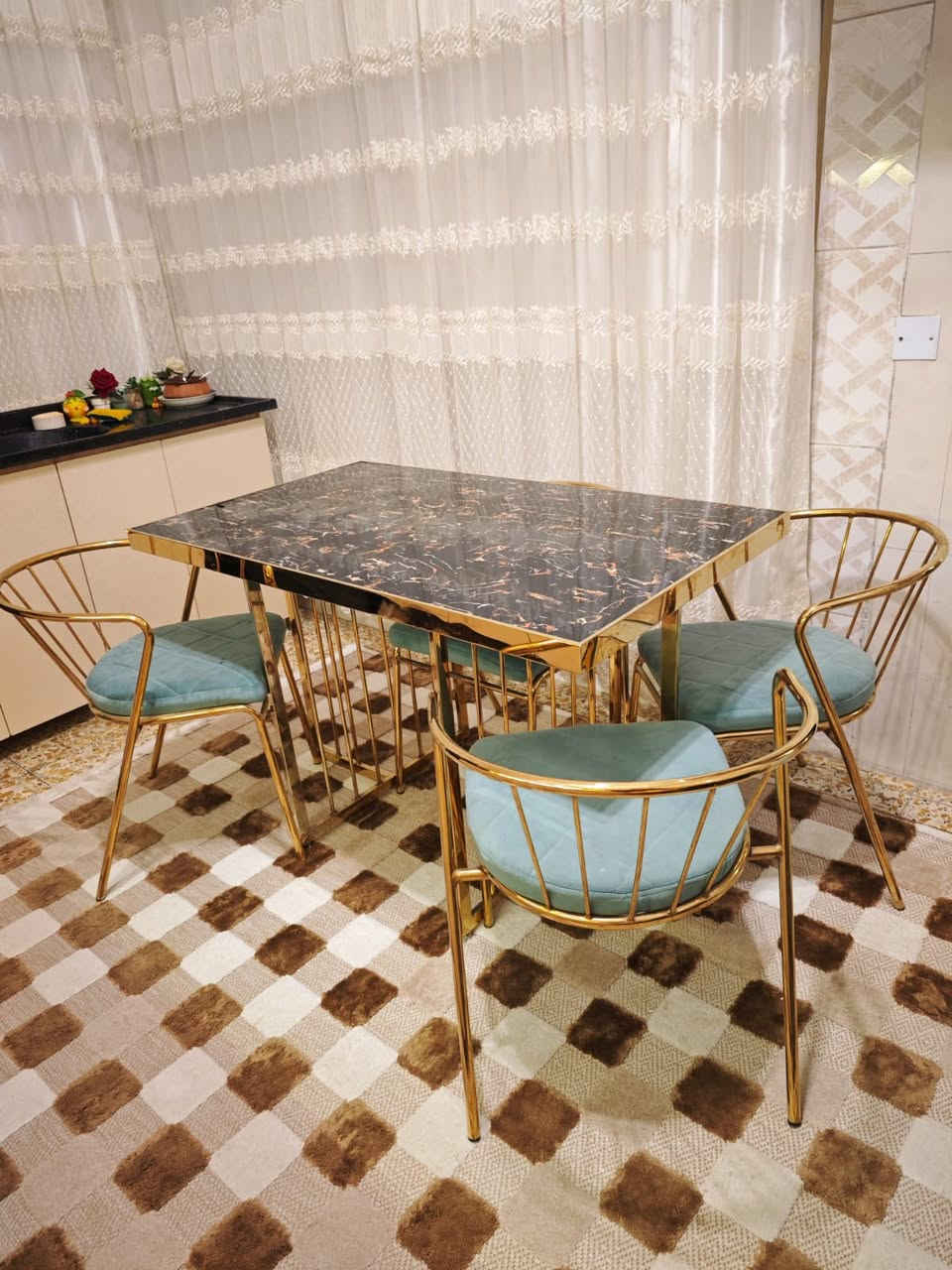 اثاث للبيع
جربايه اطفال نفرين -دوشك عدد٢ضغط عالي اسفنج
ميز طعام مع ٤ كراسي
غرفه نوم مع ملحقاتها-دوشك ضغط عالي اسفنج
تخم قنفات ٨مقاعد
غساله اوتوماتيك
كاونتر خشب تصميم مع ملحقاته فرن-مايكرو-طباخ-مرشحه
ميز تلفزيون 
للاستفسار يرجى مراسله او الاتصال بالرقم
***********
