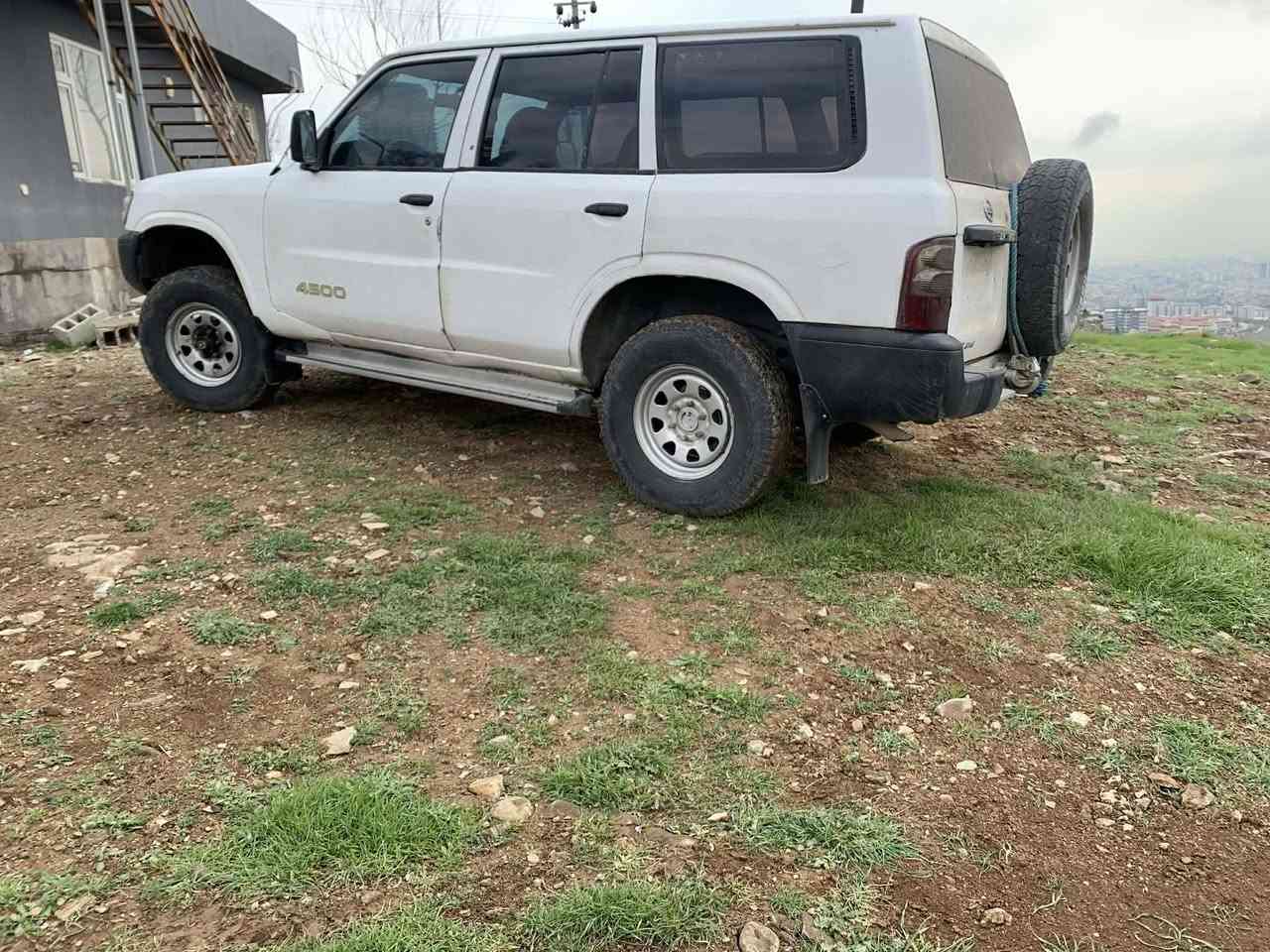 سەرەتا بەناوی خوا پاتڕۆڵ 2001ڕەقەم سلێمانی ناوی نیە لەحاسیبە بەشەرتی ئەنتەرپوڵو حاسیبە تەحویلو غرامە بەشەرت حیزام بۆیاغە بێ دەعمو لێدراو لەویو قایدەی لەوی نەتەقیوە گێڕو مەکینەو دەبڵو دەبڵ ئەکسل بەشەرت تەبرید ساردو گەرم بەشەرت غازو بەنزینە فازی 100لتری پێوەیە بەشەرتی تەقەو ڕەقەو کارەبایو هەمو گیانی بەشەرت سعری 72مەعامەلە شوێن سلێمانی گۆڕینەوەش دەکەم ***********/!!!///////***********
