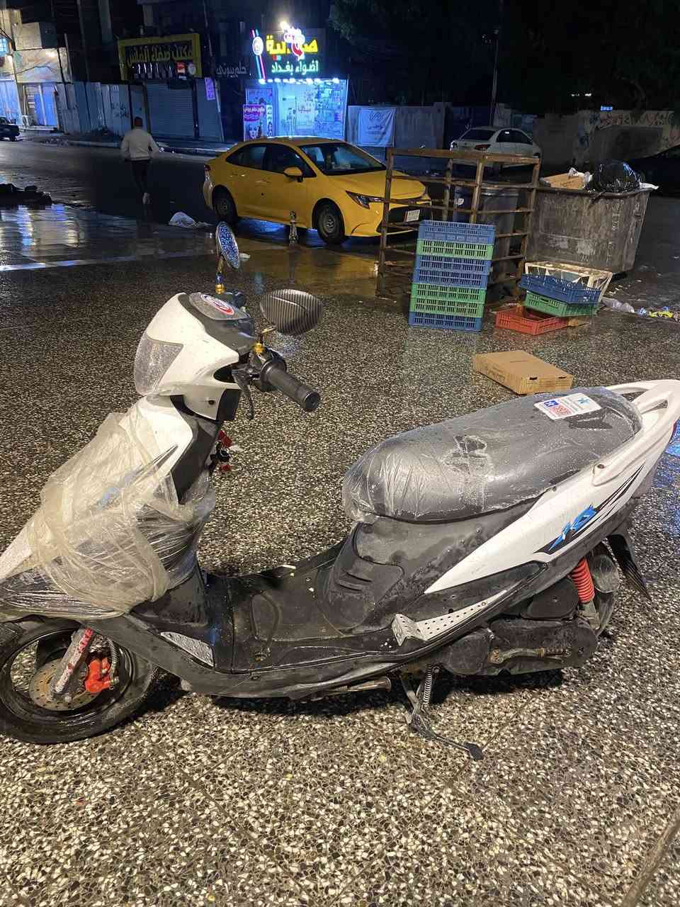 سلام عليكم عندي ماكس للبيع مال رمبه صارلها اشهر بلاديه ومثل ما موضحه بلصور بيها منيفس سعرها 850وبيها مجال حك الجيه امانه الله احتاجيت فلوس وراح ابيعها هذا رقمي *********** واتساب  مكاني بغداد جديده
