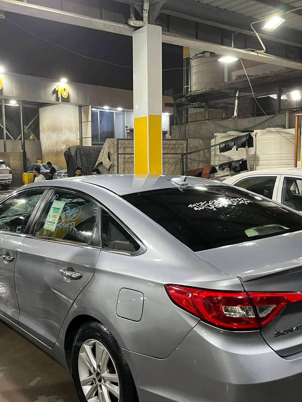 للبيع موديل 2016 سنويه ورقم الجديد بأسم صديقي جاري تحويل وارد امريكي بدون حادث فقط صبغ جاملق امسوناتهامي وبنيد بدون اي دواخل وجاملق خلفي جزء صبغ فقط سياره كلش حلوه نصبتها وجاهزه من كلشي مال بيت استخدام شخصي السعر 125 مجال قليل للشراي
مكان السيارة البصره المطيحه
مكلف بالنشر للاستفسار ***********
