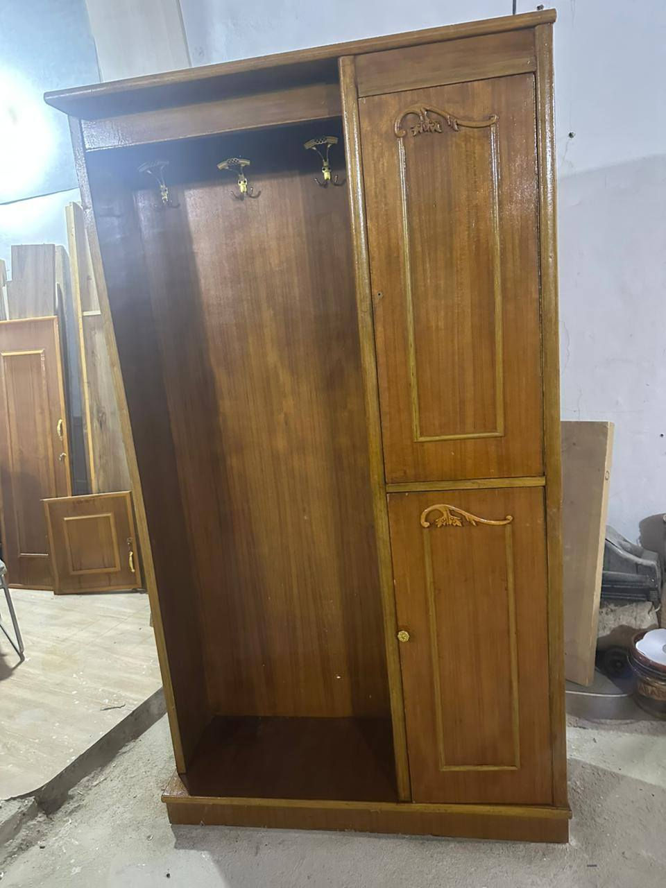 تسكام للبيع مكان حله الاستفسار واتساب ***********
