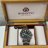* ماركة: BIGOTTI * لون القرص: أخضر غامق * سوار ستانلس ستيل * عرض التار...