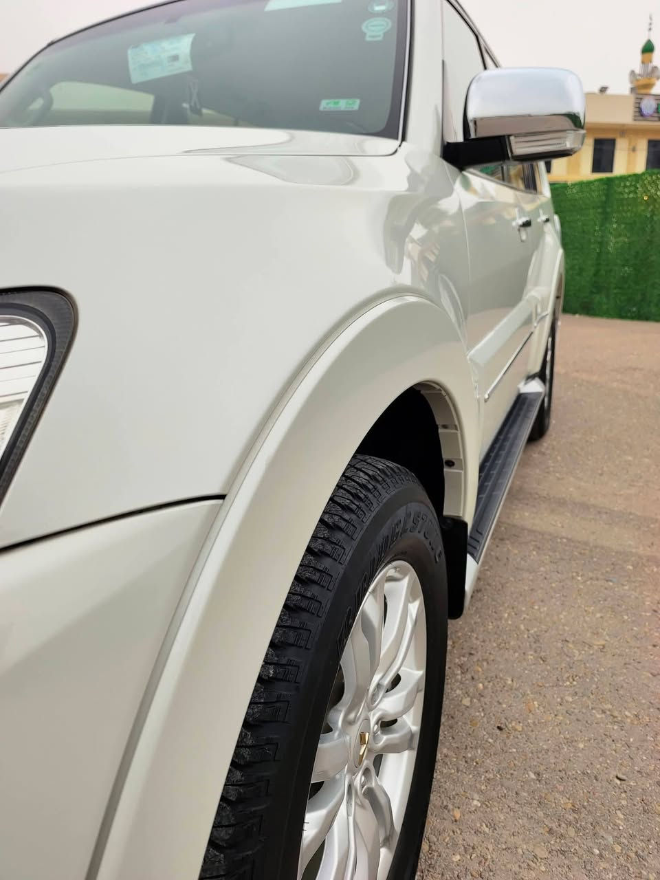 لعشاق النظافة والجديد على وضع الزيرو
باجيرو حبتور رأس الارنب العلامة الذهبية 
رقم اربيل شنويه بسمي
موديل 2020 وكالة الحبتور فووول
جديدة جديدة جداً السياره اخت الزيرو 
_______________
كشنات جلد وكهرباء
شاشة كبيرة 
دمام خلفي 
لايتات زنون
محرك 6 سلندر 3800
ماشيه 34 االف
ويل حجم 18 
كامرة خلفية
حساسات
حساس تاير 
فول تحكم ستيرن
بلوتوث
مري شفط
السيارة مكفولة صبغ بارد شخط رصعة 
مكاني بغداد الاعظميه   ***********
