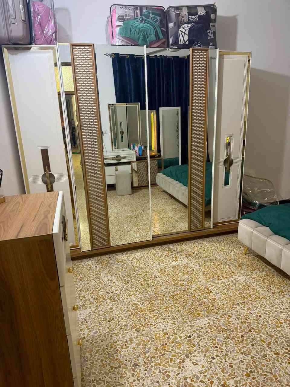 غرفه نوم تركي باب اول
مع دوشك طبي نضافه فول
السعر خاص


**إذا كنت صاحب هذا الإعلان وتريد حذفه لأي سبب، رجاءا أرسل رسالة إلى الدعم الفني**