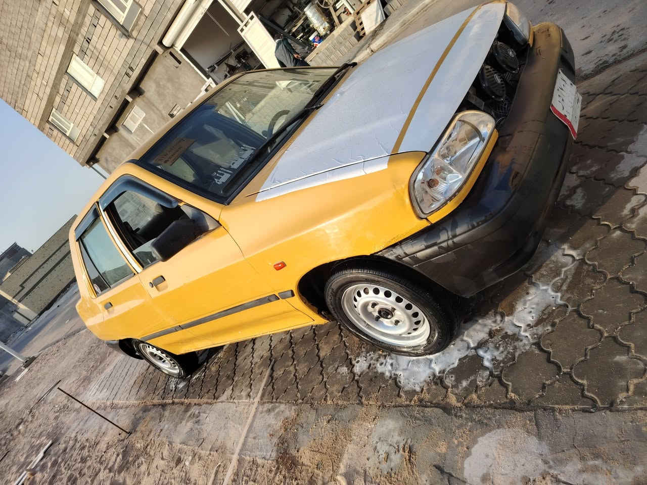 سلام عليكم سايبه مديل 15 البيع مكفوله مكاني بصره زبير سعر 27وبيه مجال رقمي واساب *********** وماسنجر مفتوح سياره ما معمره بلديه
