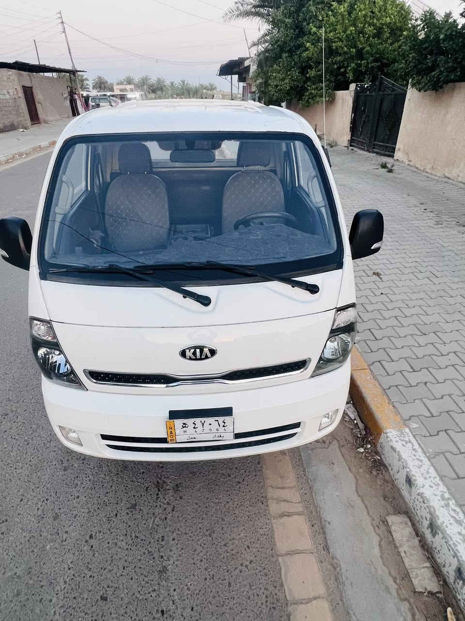 السلام عليكم
كيا حمل للبيع مديل 2018رقم بغداد بسمي السياره تحويل ثاني يوم كير محرك مكفولات صدر جديد تخم تاير جديد بيها بارد شبر موضح في الصوره 

مكاني بغداد اليوسفيه 

السعر 117 بيها مجال 

الرقم 

‭0786 486 8119‬

***********
