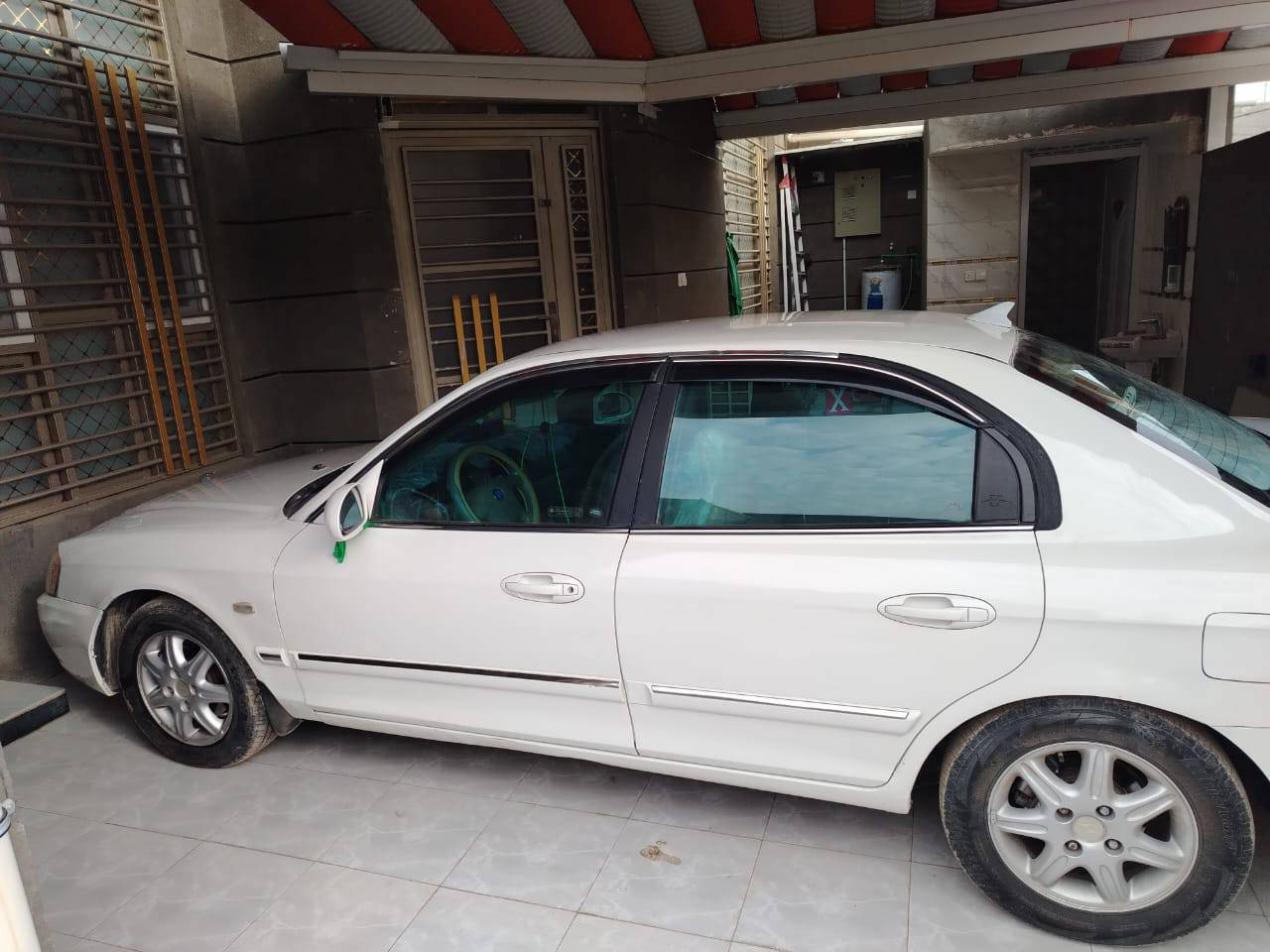 السلام عليكم للبيع سياره اوبتما 2005 سياره جديده مال جناي السياره متعوب عليهه مكان السياره بابل المحاويل رقم صاحب السياره *********** السعر 75 وبيهه مجال حك الجيه.
