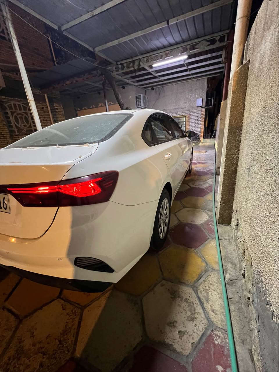 سلام عليكم سيراتو مديل ٢٢رقم أربيل كفاله عامه رقم هاتف *********** البصرة, العراق
