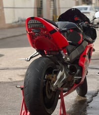 من رخصة الادمن CBR 954 RR للبيع  اوراق كامله دراجه كلش مرتبه وسعره كلش...