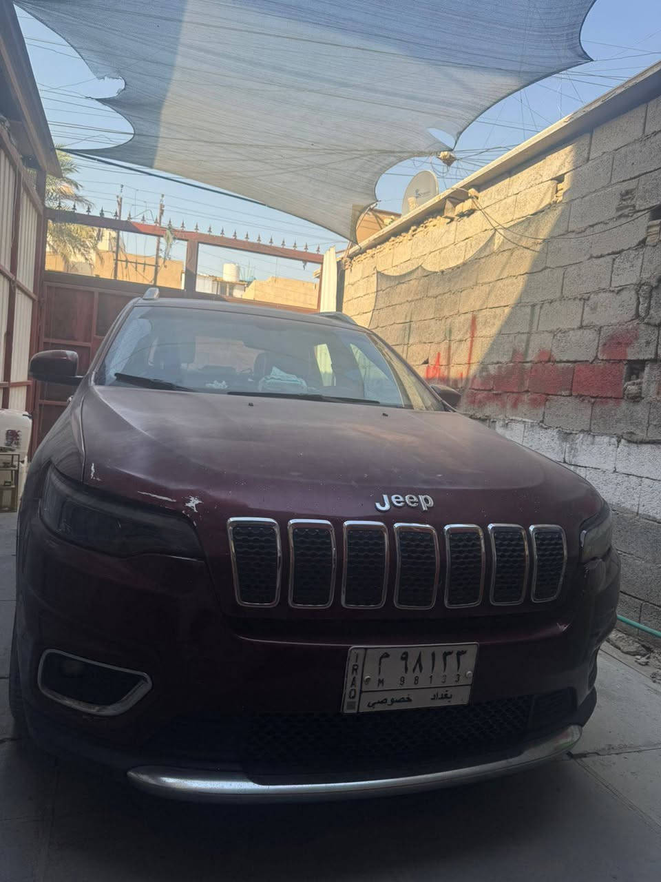 جيب شيروكي بزون ٢٠١٩ محرك ٢٤٠٠ رقم بغداد تحويل ثاني يوم حادثهه جاملغ امامي وبنيد وبيهه البيبان والجاملغ الايسر مرشوش كلير صدر هستوني مبدله محرك وكير كفاله ماشيه ١٦٠ كيلو رايدهه ب١١٥ وبيهه مجال🌺 السياره باسمي متواجده في كربلاء المقدسه ..رقم الهاتف ***********
