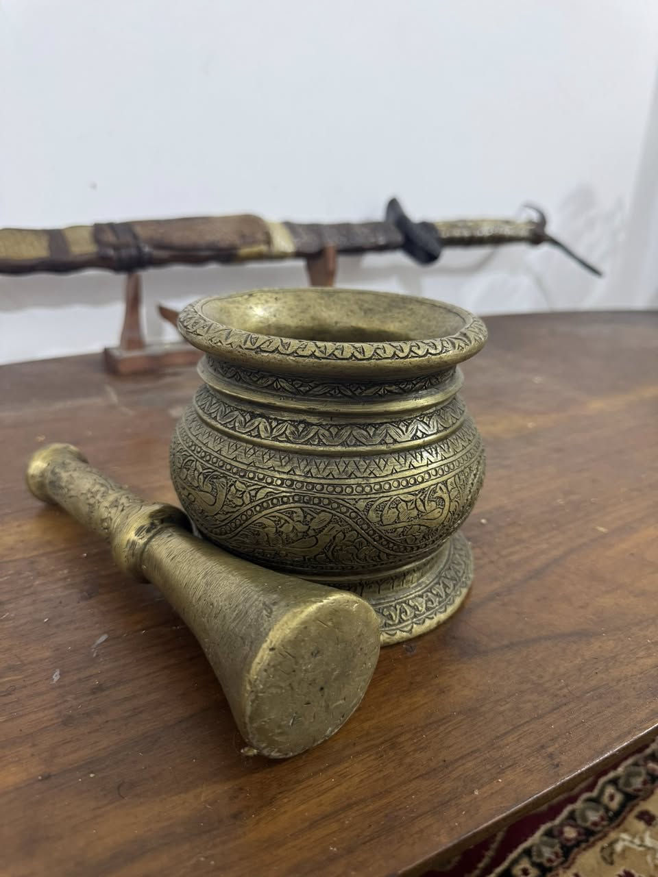 هاون نحاس للبيع 
شغل عثماني قديم 
تواصل ***********
