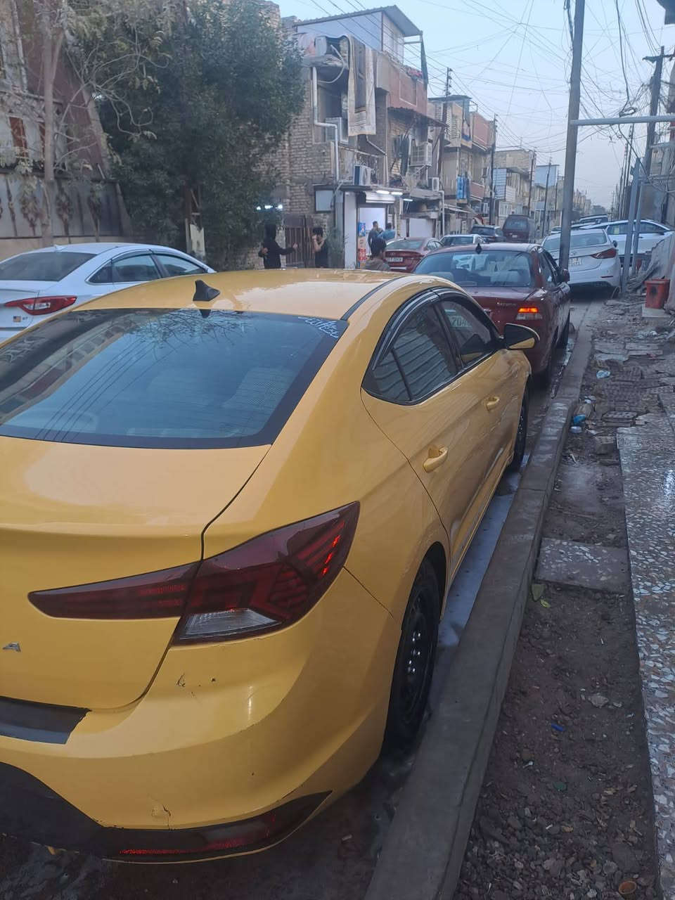 سلام عليكم
النترا 2019 
وارد امريكي نص فول 
مكينة 2000دوش 
كير AT
ماشية 135
بغداد 
السعر 140
***********
