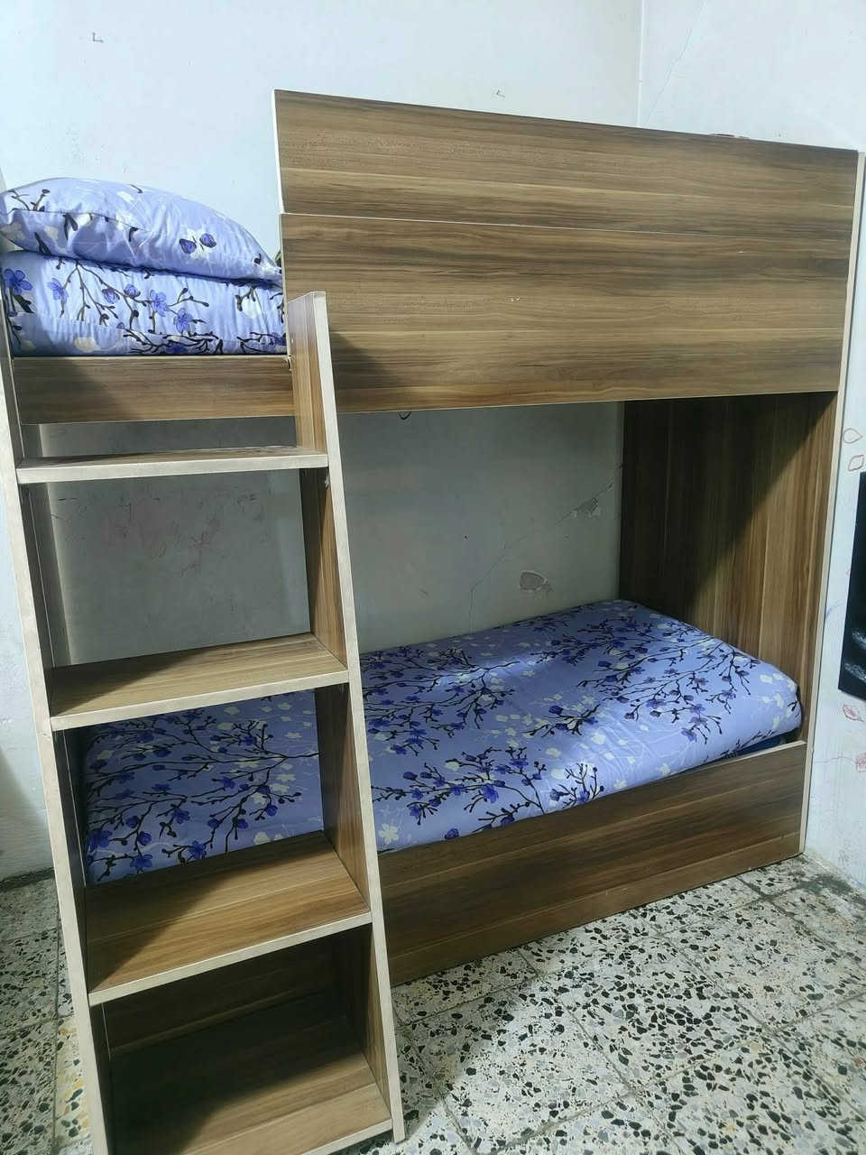 اغراض بيت


**إذا كنت صاحب هذا الإعلان وتريد حذفه لأي سبب، رجاءا أرسل رسالة إلى الدعم الفني**