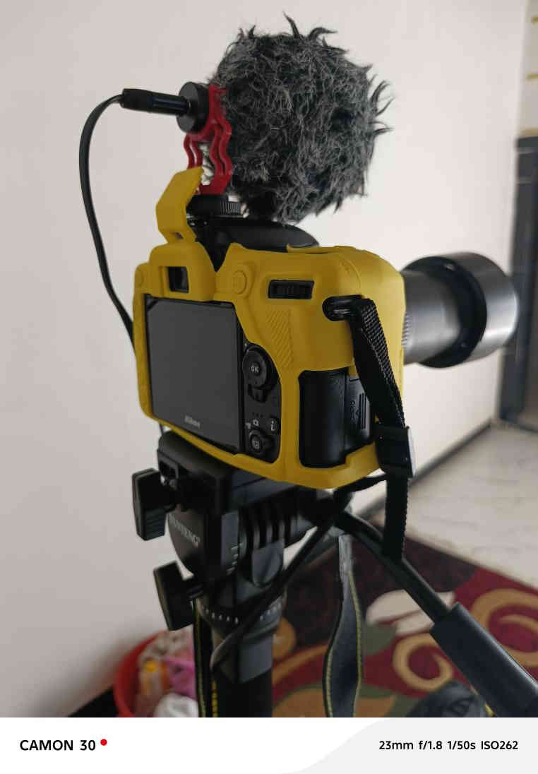 كامرة Nikon d7500 مع معدات تصوير كاملة للبيع  ( وبشكل مستعجل جدا) 

( ابيع شلع مع المعدات ب 850 ألف ) 

للعلم سعر الكامرة وحدها بالسوك مستعمله ٩٧٥ 

المعدات 
ستاند هيدروليكي أصلي سعره بالسوك 75 ألف 
جنطة سعرها بالسوك 30 ألف 

معدات تنضيف 
مايك جو عام أصلي سعره بالسوك 35 

واير مايك سعره بالسوك 15 ألف 
+ هود الكامرة 
ذكرت الكم الأسعار حتى تعرفون شكد نازل بسعرها لأن مستعجل 

سعر البيع شلع 850 ألف 
مكاني كربلاء 
للتواصل ***********
متوفر واتساب ايضا كربلاء
