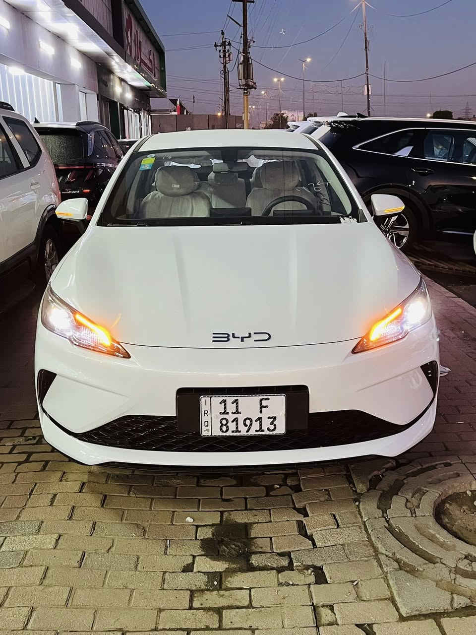 السلام عليكم بي وايدي سيل 5 موديل 2025 ويل كب كروم ماشيه 900 كيلو 
مرقمه كامله ابسمي السعر 20 مليون وبيهه مجال 
عدتهه كامله وشاحن 
م هـ *********** 

***********
