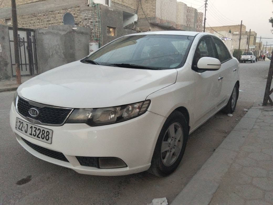 سيراتو موديل 2011 السيارة رقم دولي جديد جاهزة من كلشي حدادية تخم تاير تبريد مكينة كير بيها بنيد وجاملغات الامامية صبغ الباقي كفالة السعر 95 وبيها مجال رقمها اربيل دولي رقم الهاتف
*********** النجف, العراق

