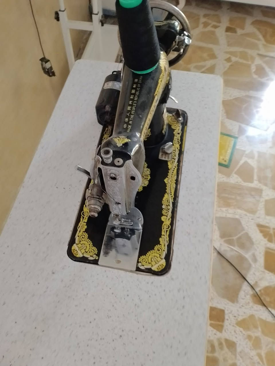 للبيع باب سلايت حديد ثقيل ارتفاعه من الجرخ 185 عرض 375   السعر 500 وبي مجال 
عارضة المنيوم طول 3 متر السعر 275 
ماطور شحن السعر 250 
سكوتر شحن يتحمل وزن 120  السعر     175 
مكينة خياطة الفراشة مع الميز  السعر 75 
سبلت كنتوري 2 طن قطعة داخلية فقط السعر 125 
مكاني #الگرمة


**إذا كنت صاحب هذا الإعلان وتريد حذفه لأي سبب، رجاءا أرسل رسالة إلى الدعم الفني**